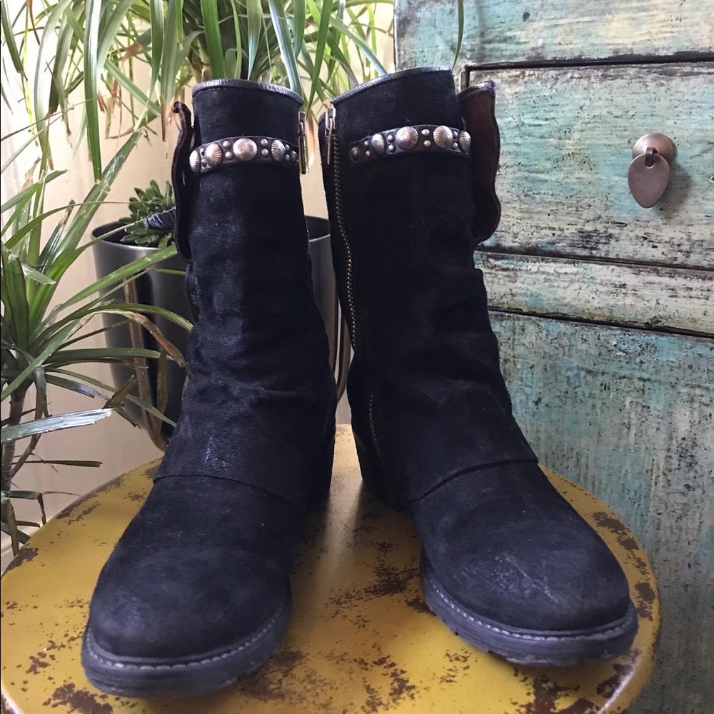AS98 Boots